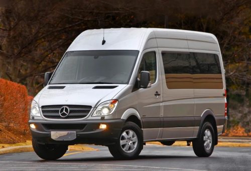 2010_sprinter_passengervan_13_medium 2010_sprinter_passengervan_13_medium
